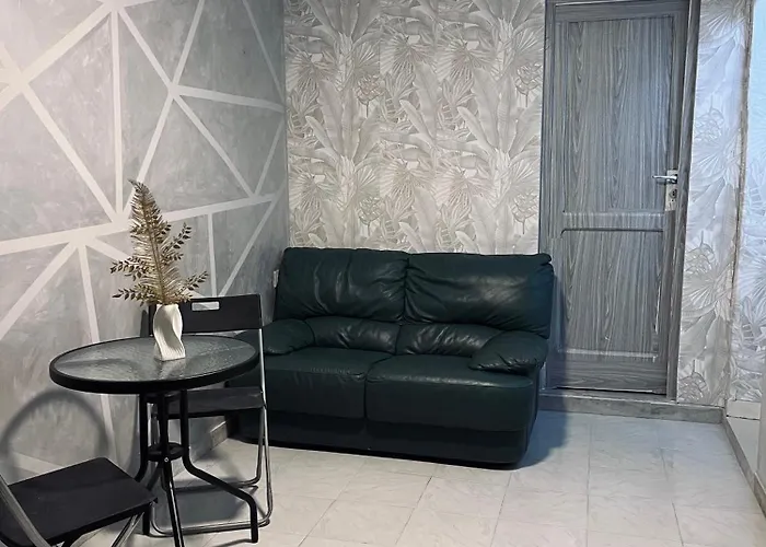 Nautilus House * Бари